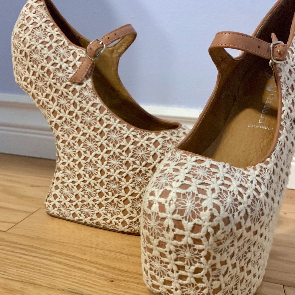 NEW Jeffery Campbell 'Night-Walk' Pump